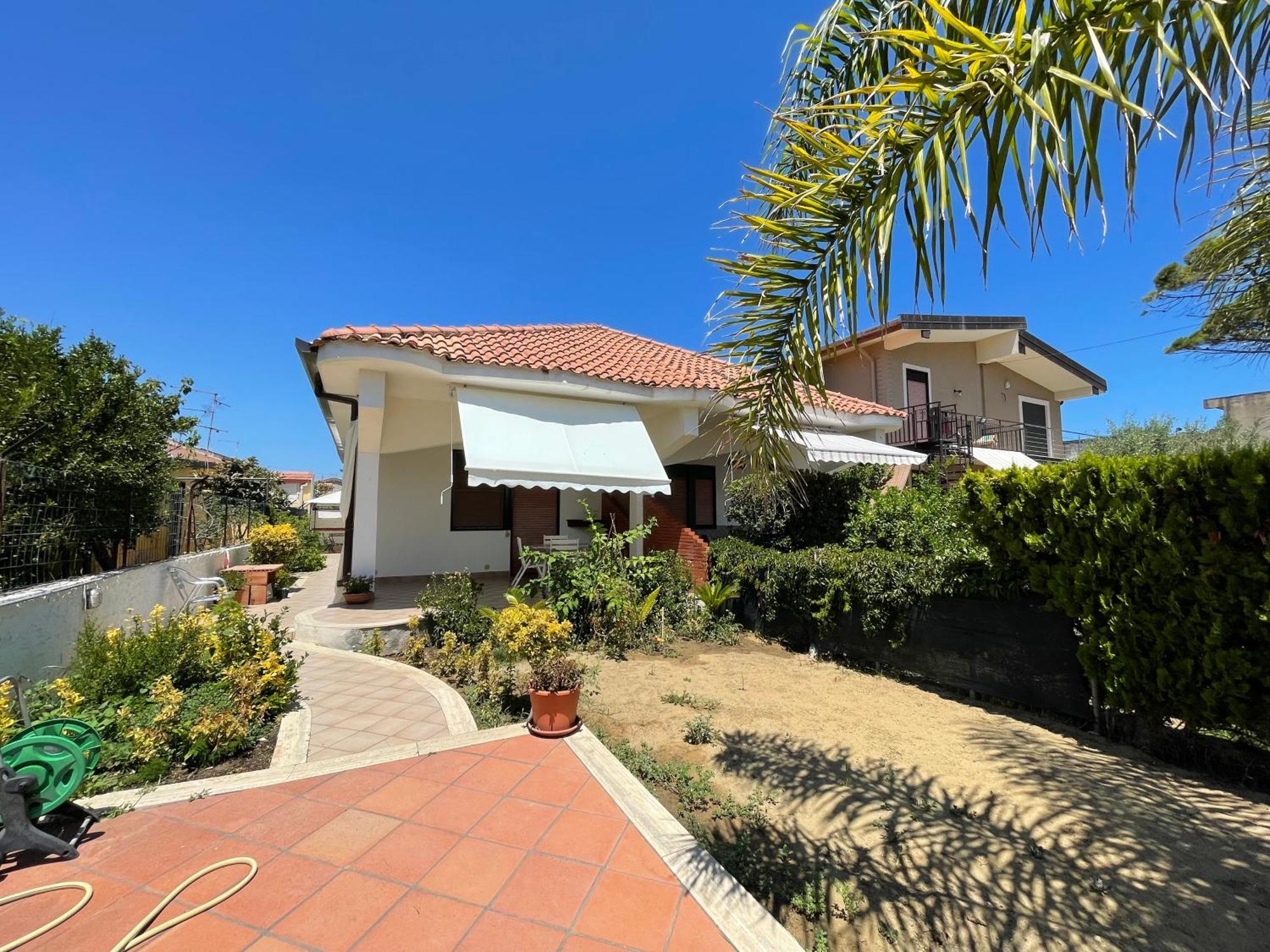 Acacie Capi Ferienhaus Villaggio San Leonardo